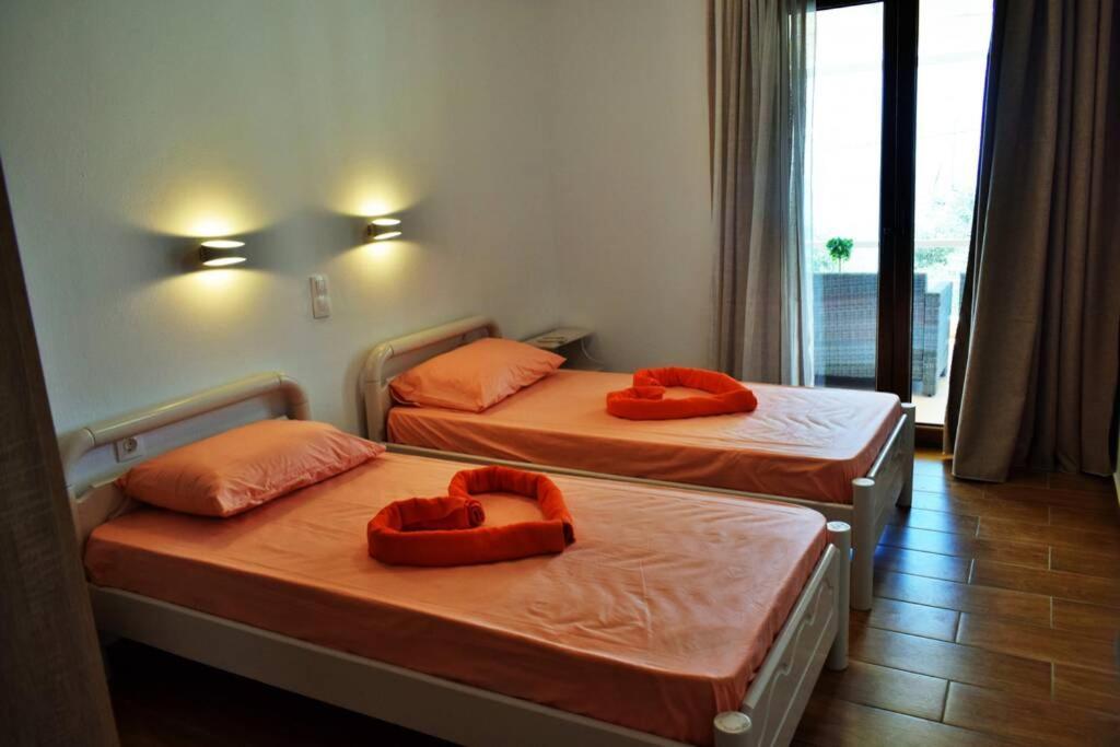 Meltemi Appartment Патитири Экстерьер фото
